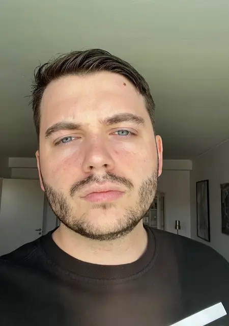 Martin из Стокгольма, мне 28, познакомлюсь для приятного времяпровождения