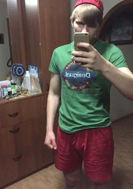 Я Марк, 29, знакомлюсь для дружбы в Усть-Каменогорске