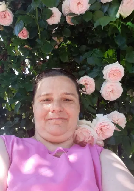 Я Diana, 45, из Бухареста, ищу знакомство