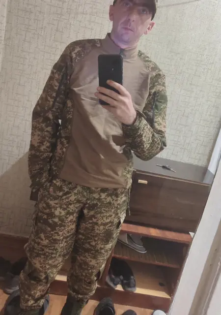 Вова из Павлограда, ищу на сайте знакомства на одну ночь