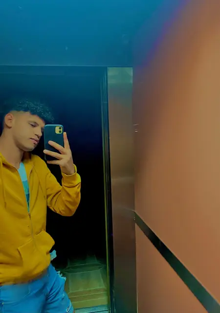 Siimoo из Альмерии, мне 22, познакомлюсь для приятного времяпровождения