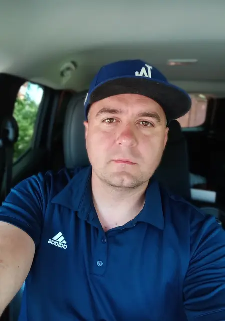 Юрий з Полтавы, шукаю на сайті знайомства на одну ніч