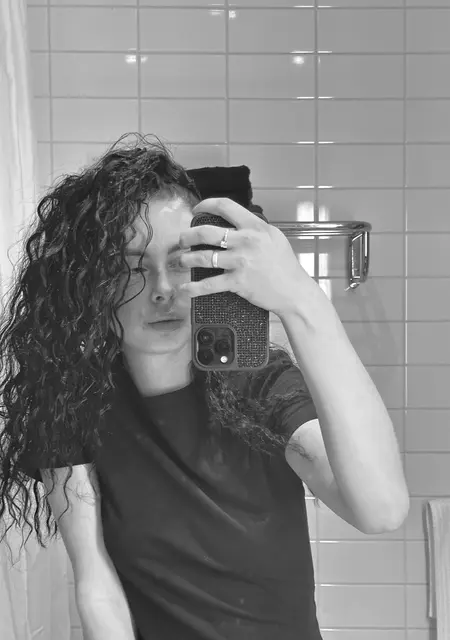 Evelina из Мюнхена, мне 23, познакомлюсь для приятного времяпровождения