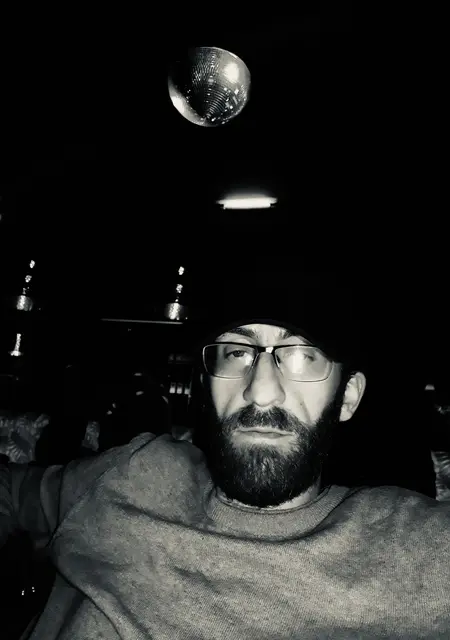 Я Giorgi, 38, знакомлюсь для дружбы в Катовице