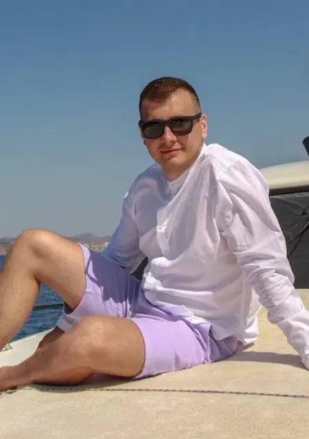 Я Sergey, 31, из Одессы, ищу знакомство для совместных путешествий