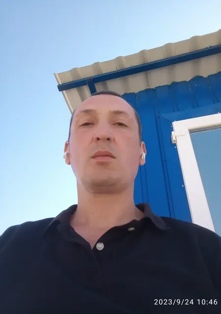 Я Валерий, 39, из Кропивницкого, ищу знакомства без обязательств