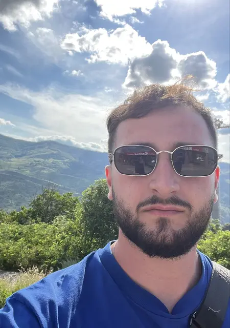 Я Roman, 27, из Баку, ищу знакомство для совместных путешествий