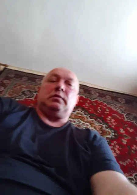 Сергей з Донецька, мені 55 років, познайомлюсь для відкриті стосунки