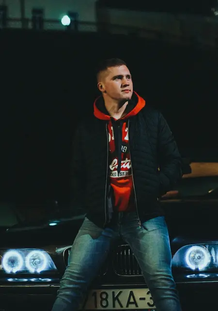 Александр из Гомеля, мне 29, познакомлюсь для приятного времяпровождения