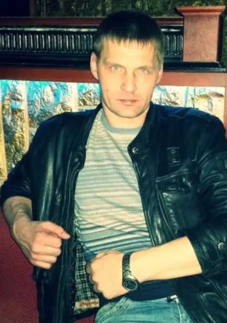 Я Саша, 38, знакомлюсь для общения в Полтаве