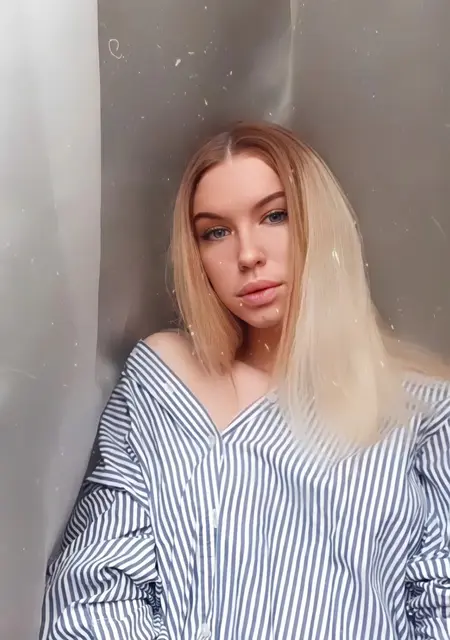 Я Виолетта, 23, из Херсона, ищу знакомство для приятного времяпровождения