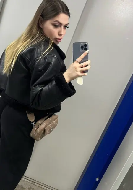 Николь з Києва, мені 25 років, познайомлюсь для приємного проведення часу