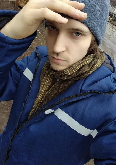 Я Константин, 30, знакомлюсь на одну ночь в Луганске