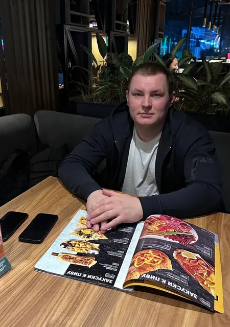 Андрей из Караганды, мне 31, познакомлюсь для открытые отношения