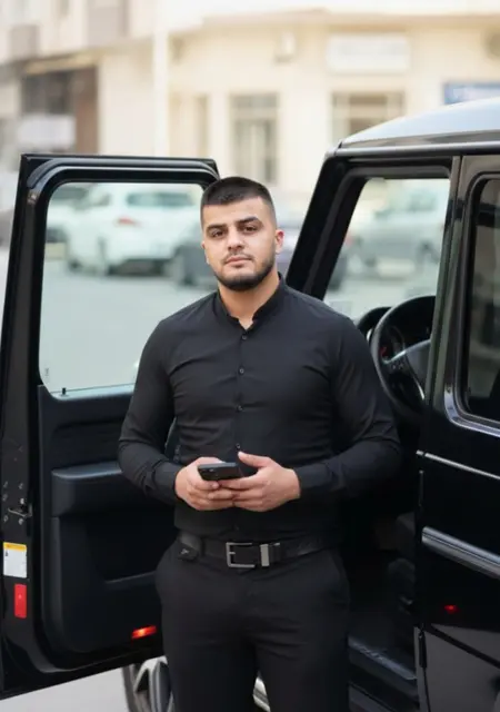 Vadim из Малаги, мне 34, познакомлюсь для приятного времяпровождения