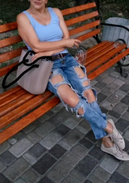 Лера з Києва, мені 50 років, познайомлюсь для приємного проведення часу