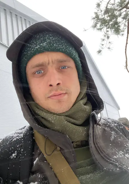 Эдуард из Чернигова, мне 27, познакомлюсь на одну ночь