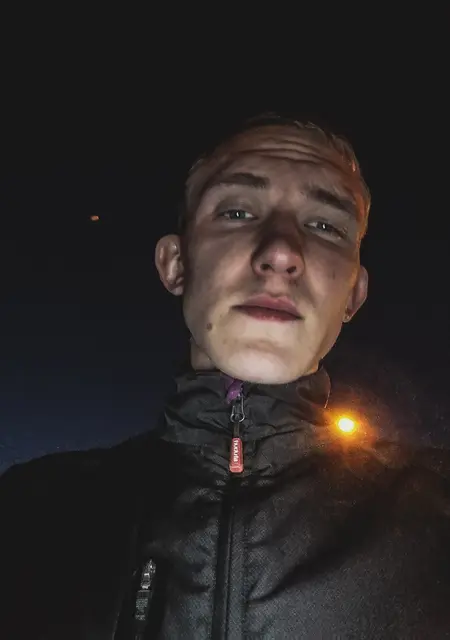 Я Александр, 25, знакомлюсь без обязательств в Молодечно