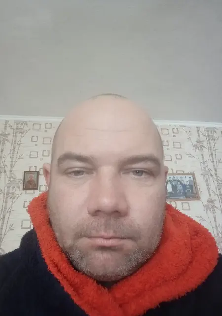 Я Олег, 40 років, знайомлюсь для приємного проведення часу у Selydove