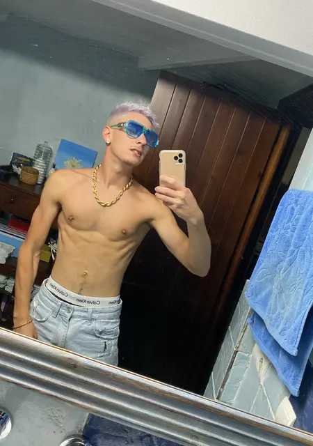 Я Ruben Garcia Arroy, 22, из Альхараке, ищу знакомство для приятного времяпровождения