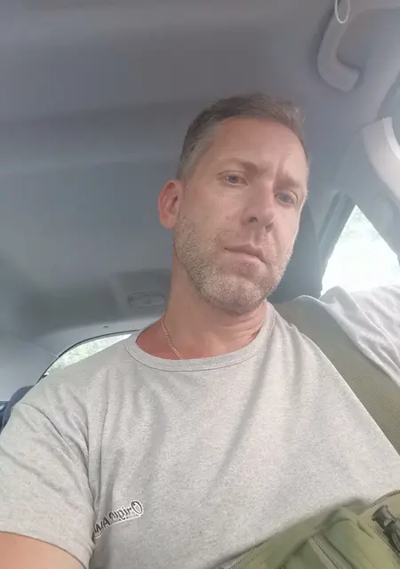 Я Сергей, 49, из Трускавца, ищу знакомство для приятного времяпровождения