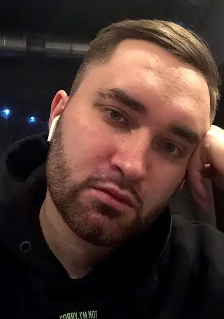 Дмитрий из Бангкока, ищу на сайте знакомства без обязательств