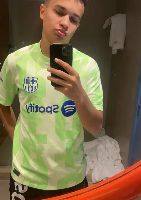 Я Vova, 18, знакомлюсь для вирта в Рид (Инкрайс)