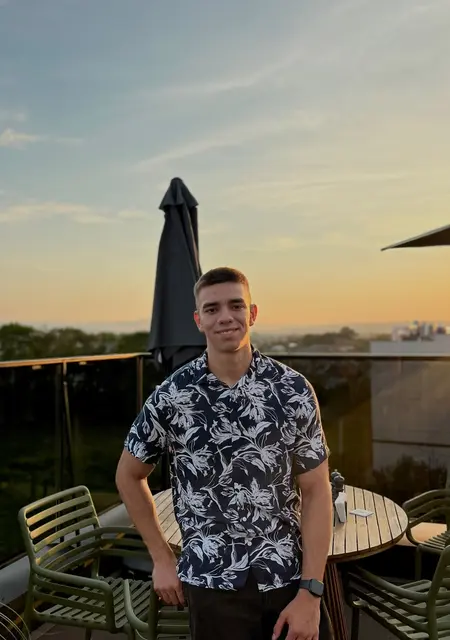 Dima из Коломыи, ищу на сайте открытые отношения