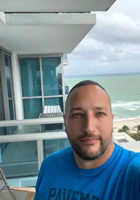 Jack R из Аланьи, мне 40, познакомлюсь для приятного времяпровождения