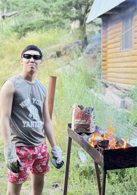 Я Жан, 23, знакомлюсь для общения в Семьях