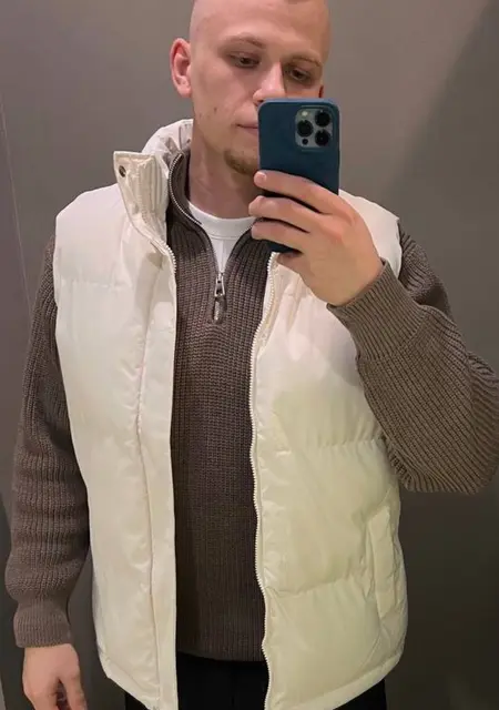 Roman из Вены, мне 24, познакомлюсь без обязательств