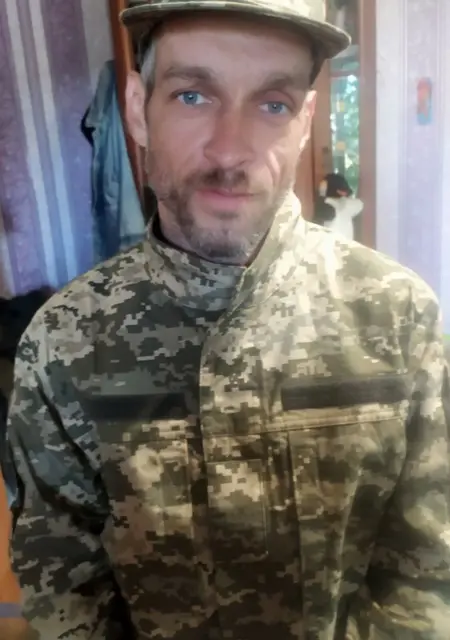 Я Єгор, 43, знакомлюсь без обязательств в Конотопе