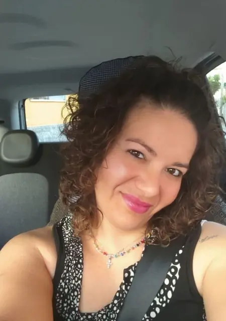 Я Angela, 30, из Рима, ищу знакомство