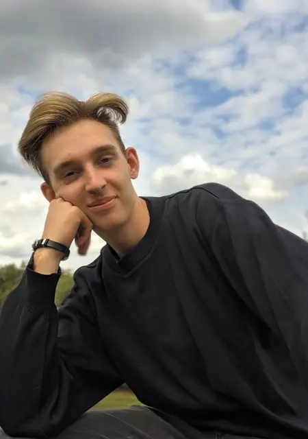 Я Егор, 24, знакомлюсь для приятного времяпровождения в Луганске