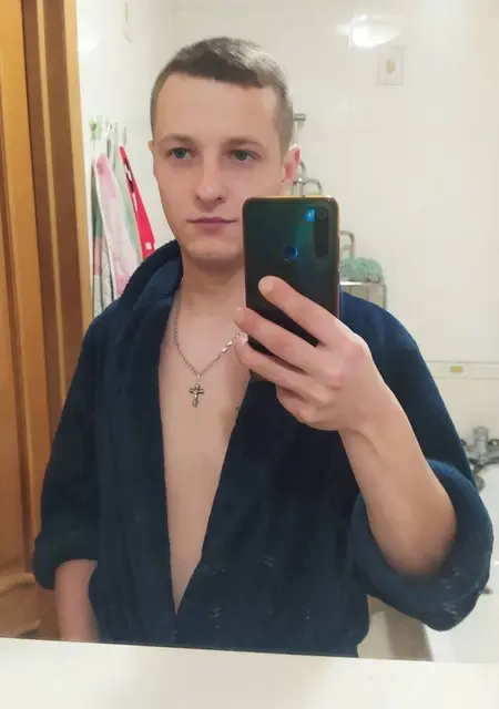 Я Влад, 25, знакомлюсь без обязательств в Прилуках