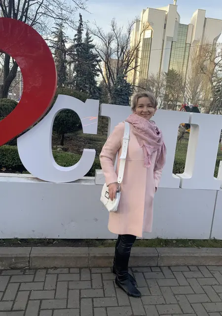 Я Tatiana, 43, из Кишинёва, ищу знакомство для общения