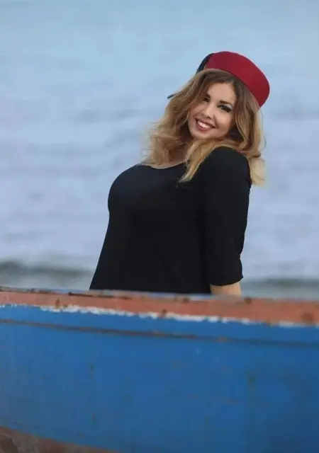 Angela Moka из Стамбула