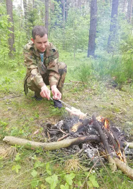 Дима из Жодино, ищу на сайте знакомства на одну ночь
