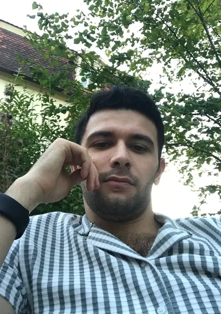 Я Sako, 29, из Лаутербах, ищу знакомство для приятного времяпровождения