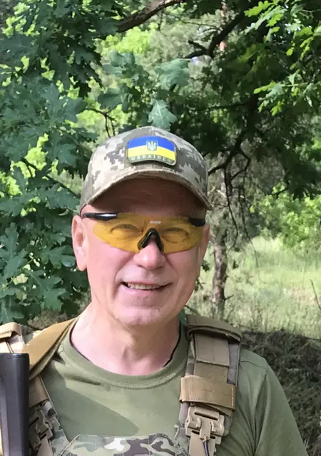 Я Yuriy, 59, из Львова, ищу знакомства без обязательств