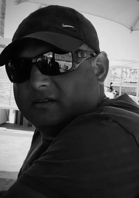 Я Dennis, 46, знакомлюсь без обязательств в Львове