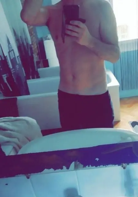 Я Marc, 41, знакомлюсь в Париже