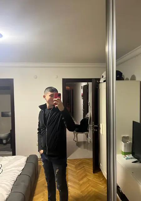 Я Kayra, 19, знакомлюсь без обязательств в Анкаре