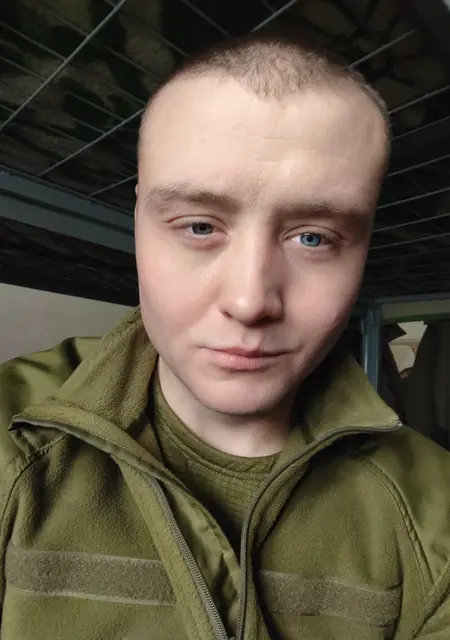 Я Сергій, 33 років, знайомлюсь без зобов'язань у Умани