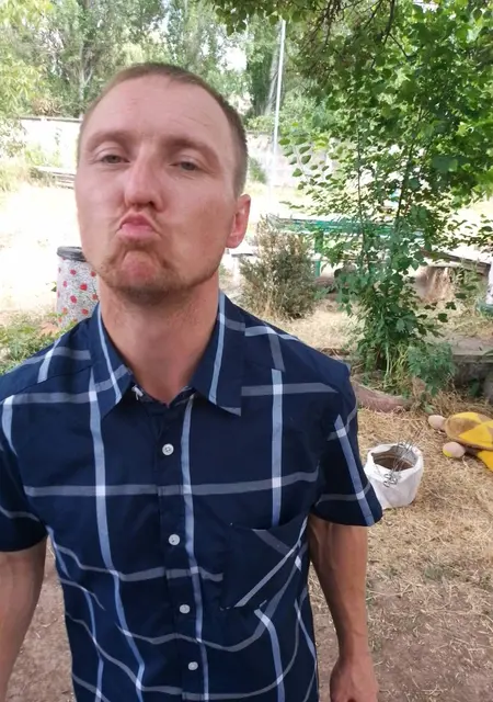 Moderated из Кривого Рога, мне 40, познакомлюсь на одну ночь