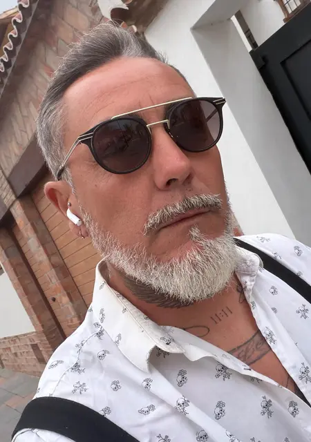 Soy David, 45 años, conociéndome para lío de una noche en Fuengirola