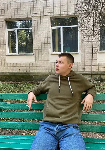 Я Владислав, 22 років, знайомлюсь для приємного проведення часу у Вінниці