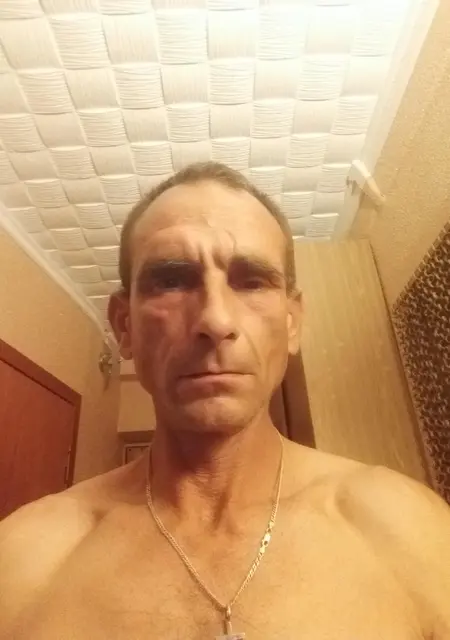 Я Василий, 51, знакомлюсь без обязательств в Новопскове