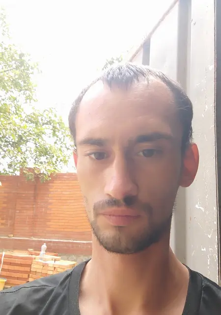 Я Віталій, 34 років, знайомлюсь без зобов'язань у Полтаве