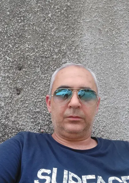 Я Дима, 48, знакомлюсь для приятного времяпровождения в Батуми